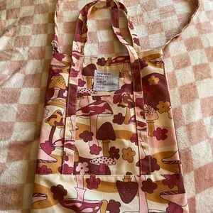 Chic Floral Mushroom Tote Bag in Pink and Brown